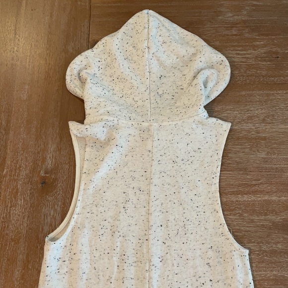 Lazy Sundays Hooded Sleeveless Dress - Picture 5 of 5